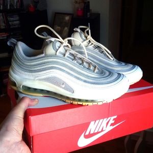 2018 airmax 97 triple white